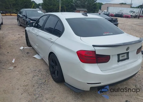 2012 BMW 328I из США, поврежденный, VIN WBA3A5G56CNP15801